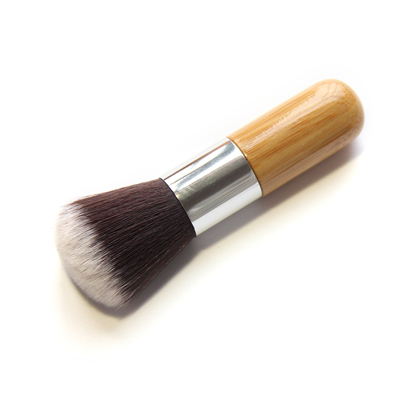 /Vly/Brushes Face Foundation L - Makeup Beauty Ro recension och pris